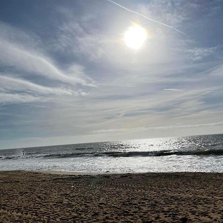 Holiday Home Hot Tub & Sauna Bournemouth Bagian luar foto